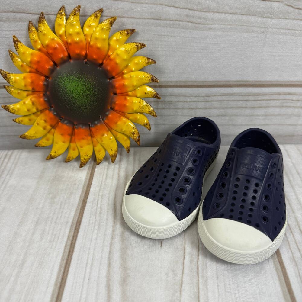 Native Shoes Jefferson Navy Blue Kids Slip On Water Shoes Size C5